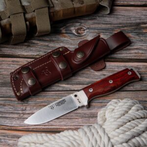 MT-5 (120-K) cocobolo scales, brown leather sheath