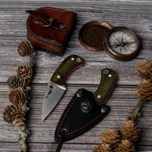 YODA (200-F) green canvas micarta scales, black leather sheath